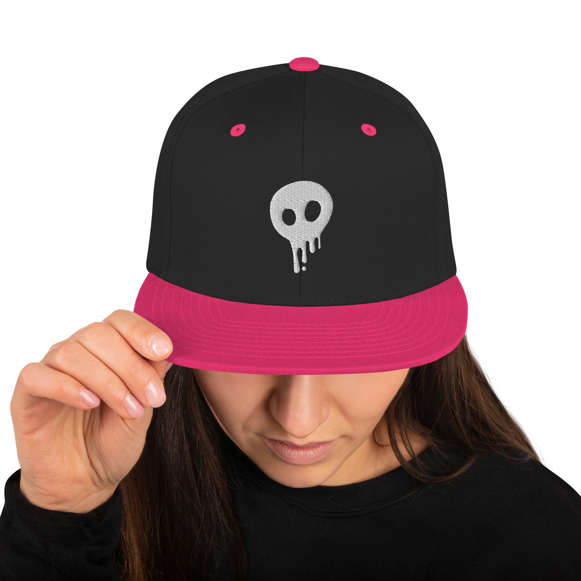 High-profile skull hat with embroidered logo and flat brim